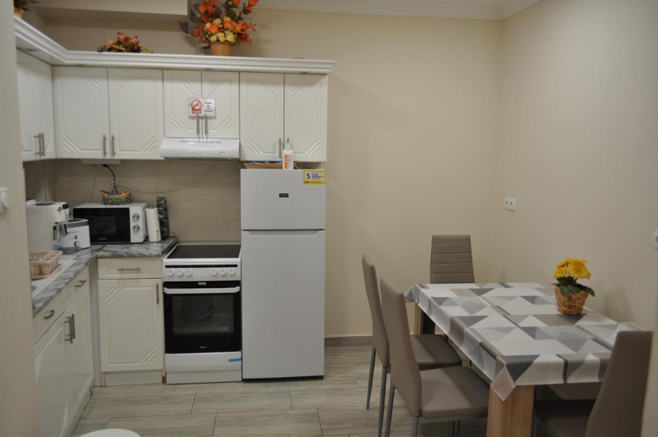 Relax Beach Apartman Hajdúszoboszló Εξωτερικό φωτογραφία