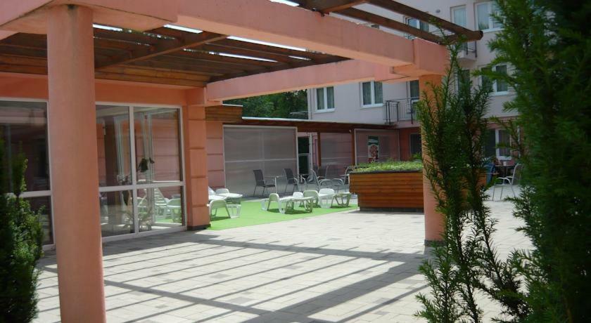 Relax Beach Apartman Hajdúszoboszló Εξωτερικό φωτογραφία