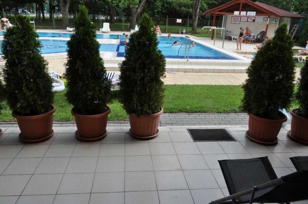 Relax Beach Apartman Hajdúszoboszló Εξωτερικό φωτογραφία